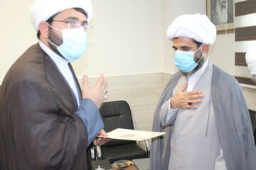 حوزه علمیه با مردم و برای مردم است