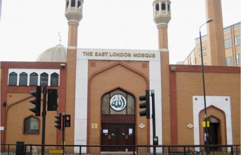 با وجود اجازه دولت، مسجد شرق لندن همچنان تعطیل باقی ماند