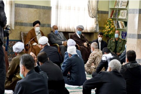 بالصور/ زيارة رئيس السلطة القضائية في إيران إلى مدينة باوه غربي البلاد