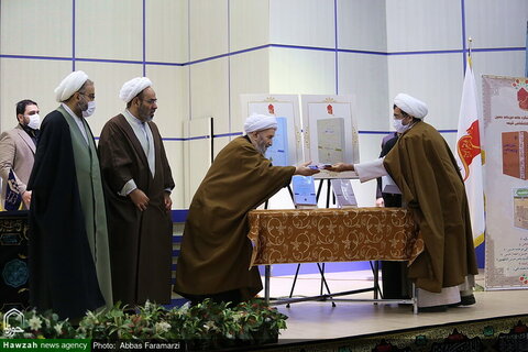 بالصور/ إقامة مؤتمر العلامة ميرحامد حسين (ره) السابع بقم المقدسة