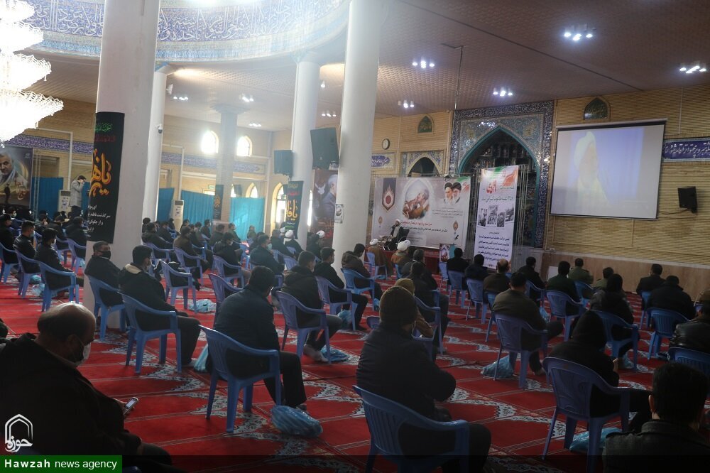 بالصور/ إقامة مجالس تأبين لآية الله مصباح اليزدي في مختلف مدن إيران