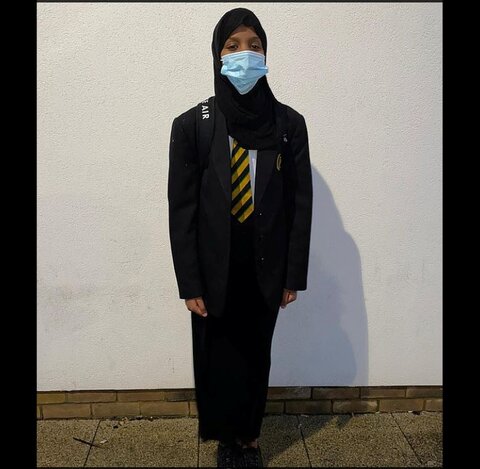 دختربچه مسلمان انگلیسی به خاطر دامن کوتاه از مدرسه محروم شد