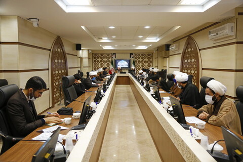 تصاویر/ اجلاسیه کمیسیون آموزش باحضور اساتید محترم مدارس علمیه قم