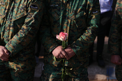 تصاویر / تشییع وتدفیبن شهید مدافع وطن در قزوین