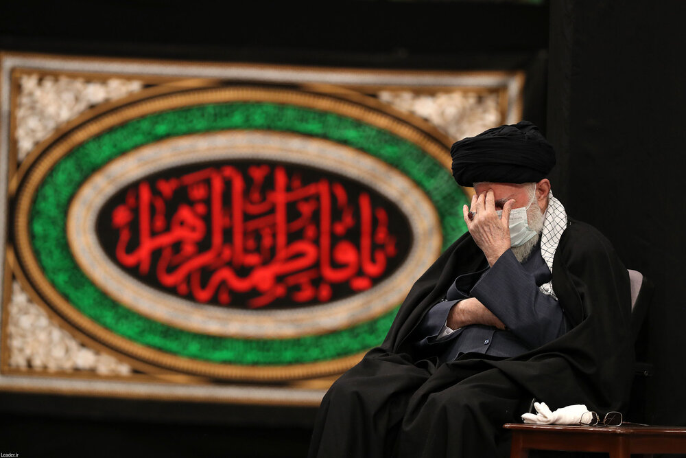 بالصور/ مجلس عزاء الليلة الأولى والثانية من الليالي الفاطميّة لعام 1442 بمشاركة الإمام الخامنئي