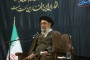 عزت امروز ایران به برکت انقلاب است