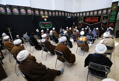 تصاویر/ مراسم سوگواری ایام شهادت حضرت زهرا(س) در بیوت مراجع و علما