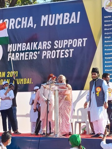 ممبئی میں کسان الائنس مورچہ کی جانب سے آزاد میدان پر مہا مورچہ کا انعقاد