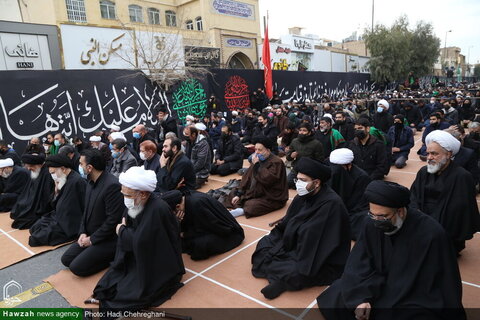 بالصور/ إقامة مجالس العزاء في ذكرى استشهاد فاطمة الزهراء (ع) في بيوت مراجع الدين والعلماء بقم المقدسة