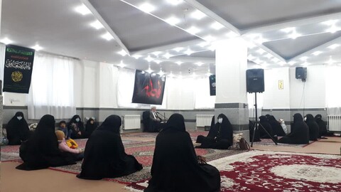 تصاویر/ مراسم عزاداری شهادت حضرت فاطمه زهرا(س) در حوزه علمیه خواهران شهرستان بناب