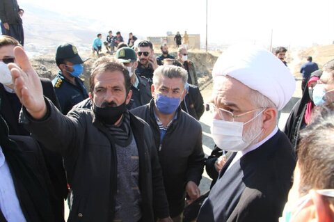تصاویر/ دیدار نماینده ولی فقیه در کردستان با ساکنان محله حاشیه ای «نایسر» سنندج