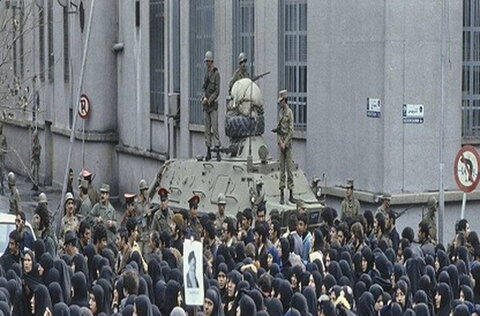 تظاهرات مردم تهران در 8 بهمن 1357