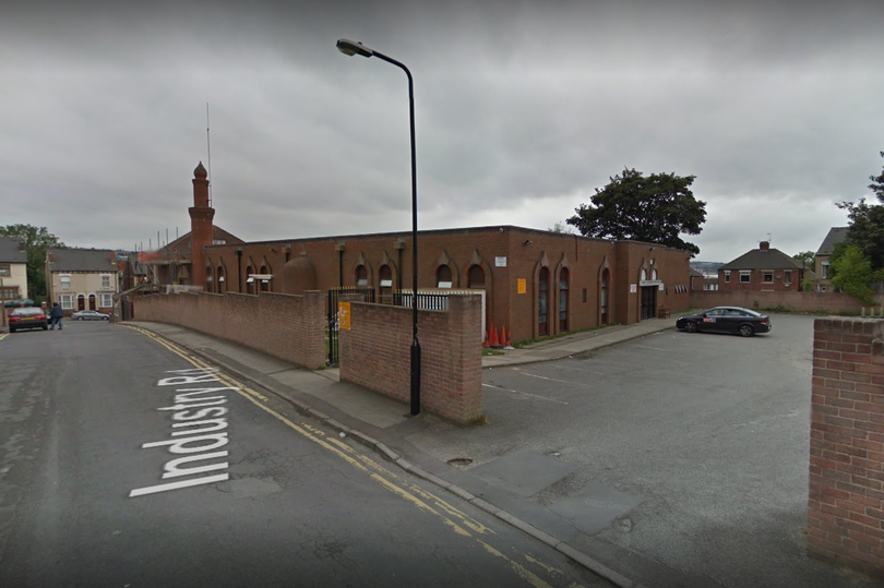 Man fighting for life after 'targeted stabbing' outside Sheffield mosque