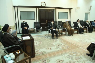 مباحث مطرح شده در رادیو معارف به کتاب تبدیل می‌شود