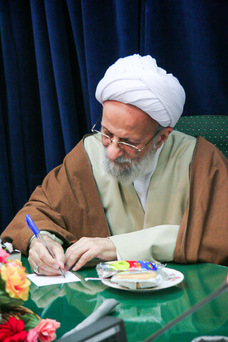 تصاویری از مرحوم آیت الله مصباح یزدی