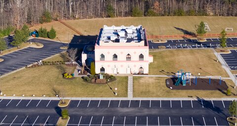 مسجد در ویرجینیا پیشنهاد داد هزینه نصب چراغ راهنمایی را بپردازد