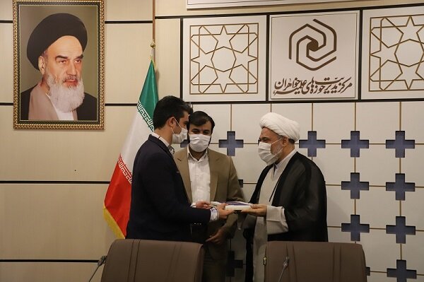 تقدیر مدیر حوزه علمیه خواهران از عوامل تولید سامانه مدرس