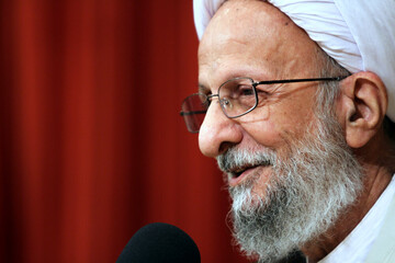 آیت الله مصباح یزدی نهضت تفسیر را در حوزه های علمیه به راه انداختند