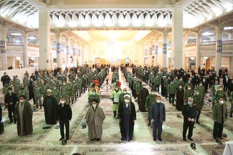 حرم مطہر معصومہ قم میں اسلامی انقلاب کے بانی حضرت آیت اللہ خمینی کی ایران واپسی کی یاد میں  تقریب کا انعقاد