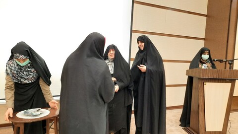 تصاویر/ جشن ولادت حضرت زهرا (س) در مدرسه علمیه خواهران سمنان