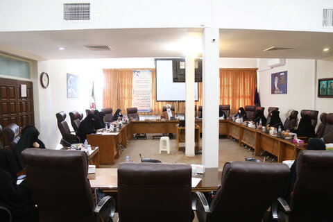 نشست کمیسیون‌های همایش بسیج اساتید، مدیران و نخبگان حوزه‌های علمیه
