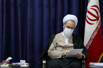 تسلیت آیت الله اعرافی به دبیرکل جمعیت مبارزه با استعمال دخانیات