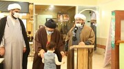 کلیپ | واکنش امام جمعه تبریز به ابراز محبت یک کودک