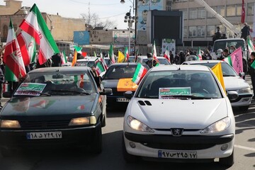 تصاویر/ راهپیمایی ۲۲ بهمن در ارومیه