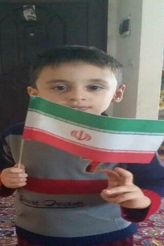 تصاویر/ پویش خون های بیدار به همت مدرسه علمیه ریحانه الرسول ارومیه، با پرچم ایران