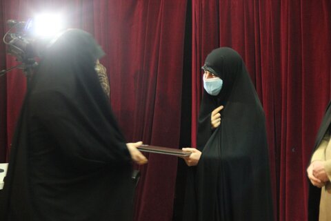 تصاویر / اختتامیه پنجمین جشنواره علامه حلی حوزه علمیه قزوین