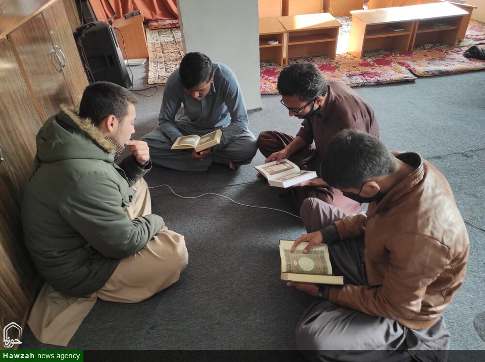 جامعۃ المصطفی العالمیہ کی بنیادی پالیسی قرآن حدیث کی تعلیمات سے وابستگی ہے