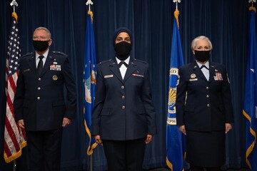 نخستین مشاور مذهبی نیروی هوایی آمریکا فارغ التحصیل شد