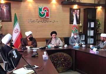 با محبت بذر نماز، نیایش و عبادت را در دل فرزندان بکاریم