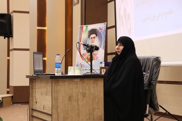 زن انقلابی آمد تا تصویر درستی از جامعه بانوان را نشان دهد