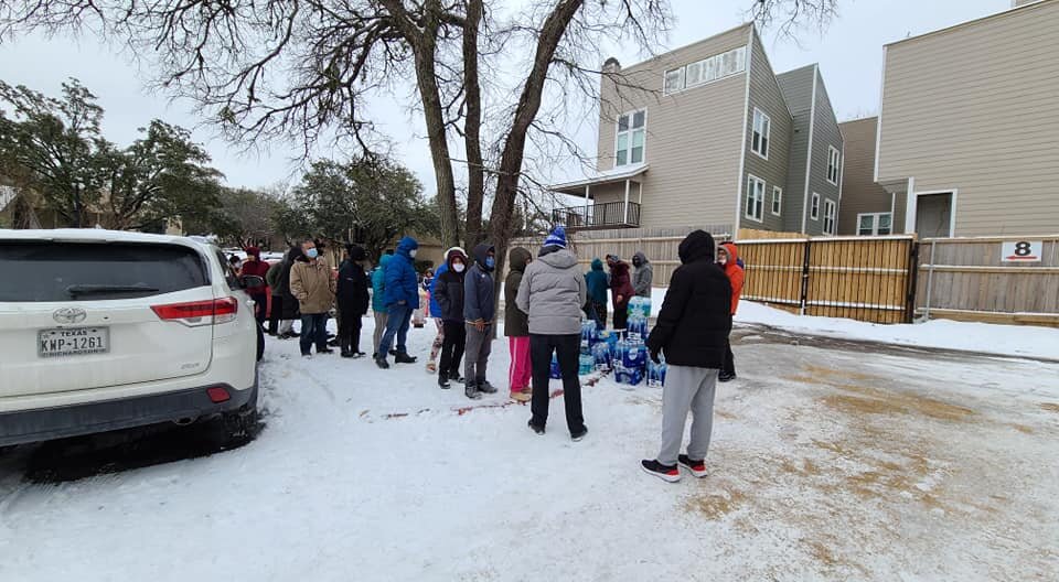 گروه‌های مسلمان تگزاسی در خط مقدم امدادرسانی زمستانی + تصاویر