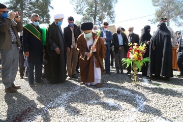 تصاویر / آئین کلنگ زنی احداث شبستان حضرت جوادالائمه(ع) حرم امامزاده موسی مبرقع(ع)