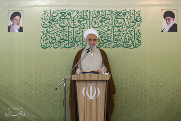 علی(ع) قرآن ناطق است/ مهجوریت قرآن در جامعه مهجوریت علی (ع) است