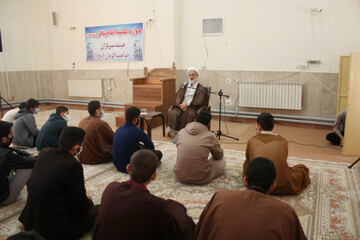 نشست اخلاقی و مشاوره ای طلاب کردستانی برگزار می‌شود