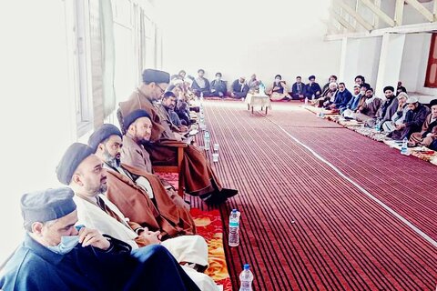 جامعہ امام رضا (ع) میں شیعہ مکتب فکر کے علماء و فضلا کا اجتماع/ متحدہ فورم تشکیل دینے کا فیصلہ