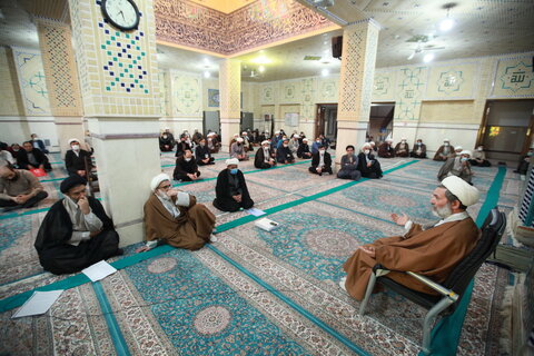 مراسم تقدیر از برندگان مسابقه منشور روحانیت در مرکز مدیریت حوزه های علمیه