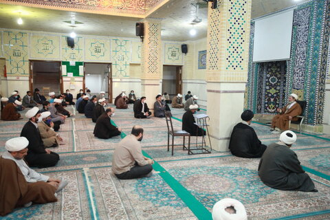 مراسم تقدیر از برندگان مسابقه منشور روحانیت در مرکز مدیریت حوزه های علمیه