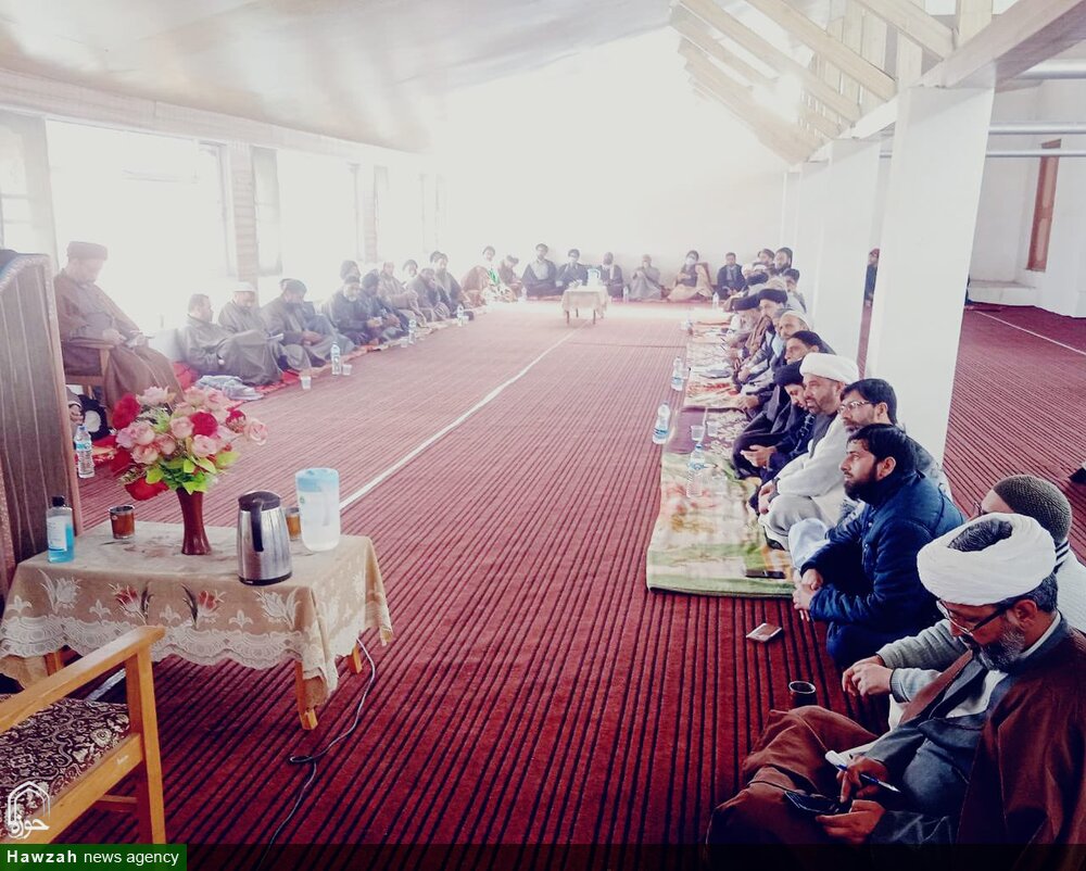 جامعہ امام رضا (ع) میں شیعہ مکتب فکر کے علماء و فضلا کا اجتماع/ متحدہ فورم تشکیل دینے کا فیصلہ 