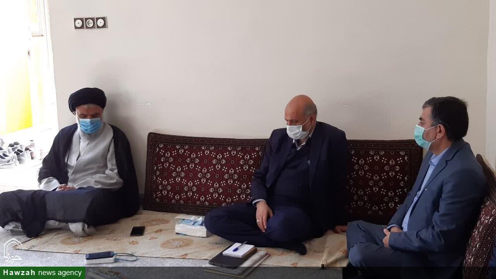 سرپرست شهرداری اهواز با نماینده ولی فقیه در خوزستان دیدار کرد
