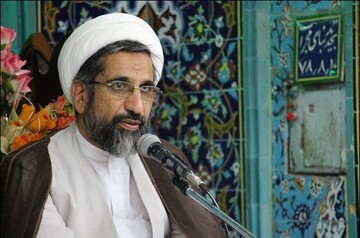 حوزه علمیه به طلاب هنرمند نیاز دارد