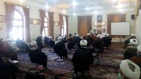 تصاویر / مراسم عزاداری شهادت امام موسی کاظم(ع) در مدرسه علمیه طالبیه