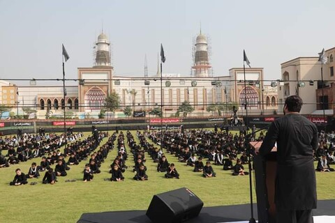 لاہور، حوزہ علمیہ جامعہ عروۃ الوثقیٰ میں یوم شہادت امام موسیٰ کاظم (ع) کی پر عزاداری کا انعقاد