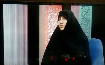 نخبگان حوزه و دانشگاه، آحاد مردم را ترغیب به حضور در انتخابات کنند