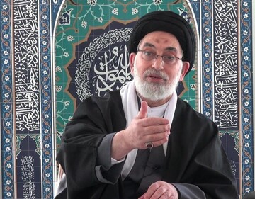 بیانات آیت‌الله سیستانی در دیدار پاپ بر جهانی بودن مرجعیت شیعه دلالت دارد