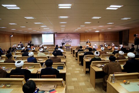 تصاویر/ گردهمایی اساتیدمدرسه تخصصی فقه امام کاظم (ع)