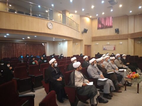 دوره تربیت مشاوره دینی در زنجان